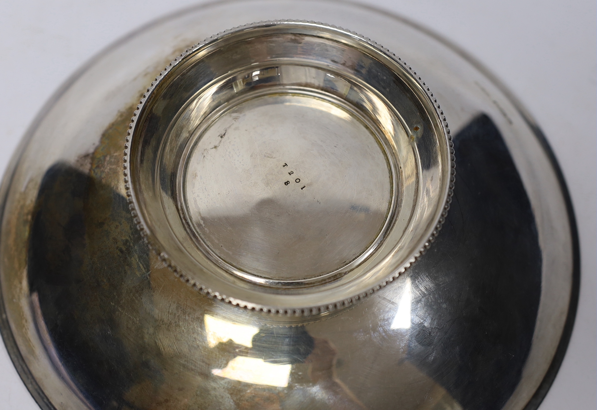George V silver shallow fruit bowl, James Dixon & Sons, Sheffield, 1920, diameter 20.4cm